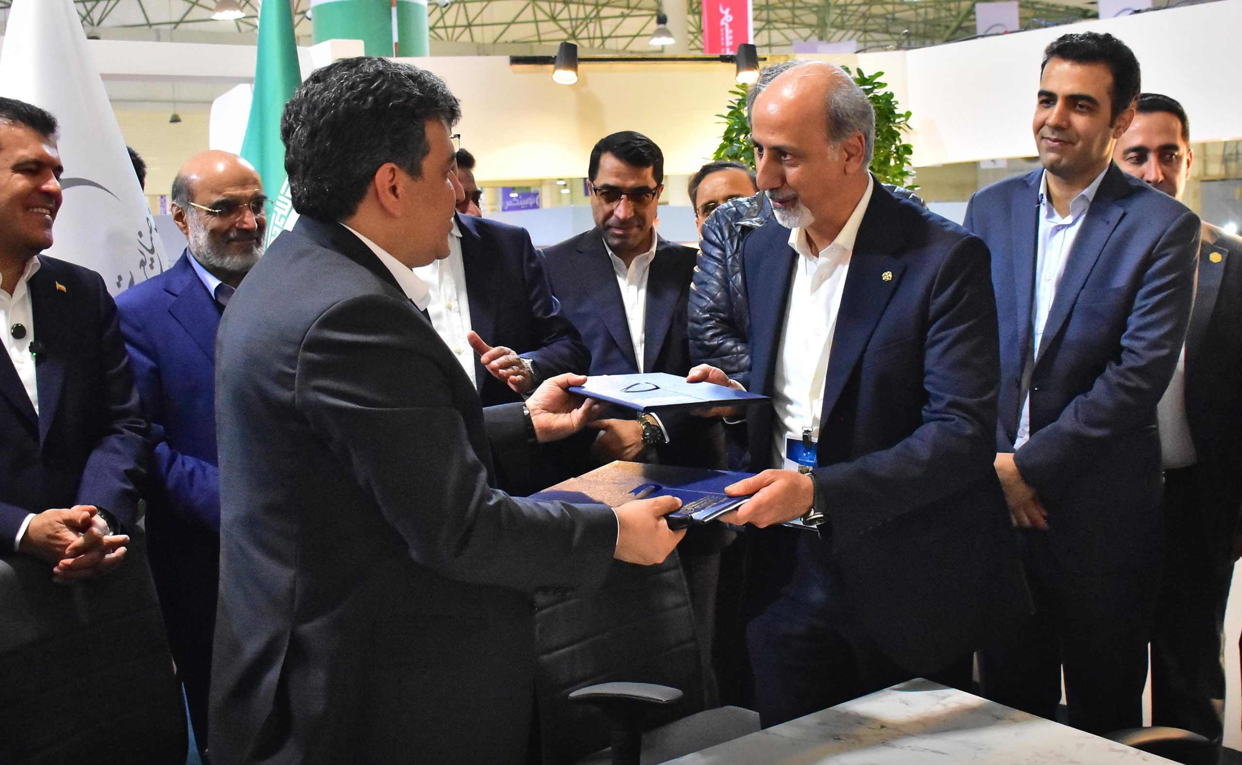 پتروهوش بزرگترین قرارداد هوشمندسازی صنعت پتروشیمی را امضا کرد