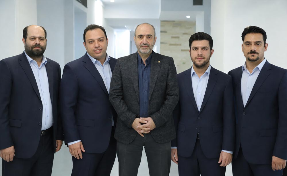 هرجا را می‌زدند، ما هم درگیر می‌شدیم